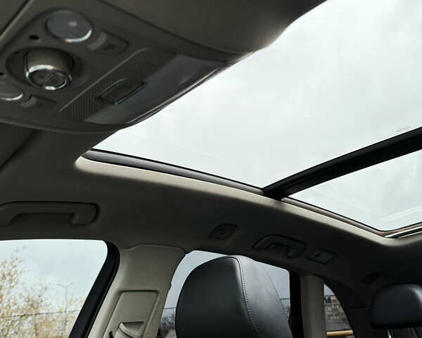 Черный Ауди Ку 5, объемом двигателя 1.98 л и пробегом 250 тыс. км за 11300 $, фото 10 на Automoto.ua