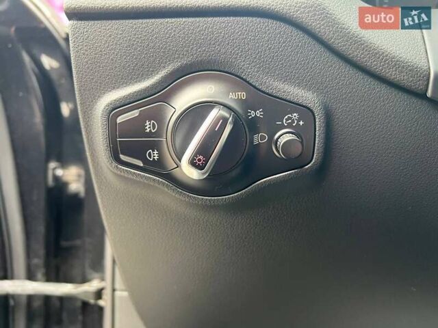 Чорний Ауді Ку 5, об'ємом двигуна 2.97 л та пробігом 220 тис. км за 18990 $, фото 13 на Automoto.ua