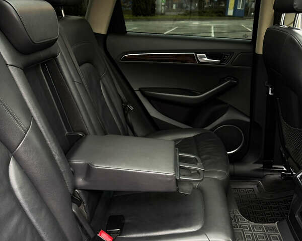 Черный Ауди Ку 5, объемом двигателя 1.98 л и пробегом 250 тыс. км за 11300 $, фото 8 на Automoto.ua