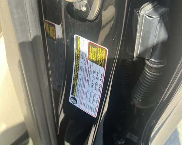 Чорний Ауді Ку 5, об'ємом двигуна 1.98 л та пробігом 229 тис. км за 11900 $, фото 9 на Automoto.ua