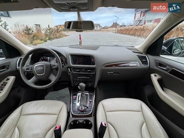 Черный Ауди Ку 5, объемом двигателя 2 л и пробегом 135 тыс. км за 12500 $, фото 15 на Automoto.ua