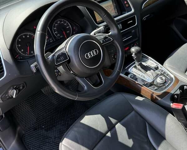 Черный Ауди Ку 5, объемом двигателя 1.98 л и пробегом 176 тыс. км за 12300 $, фото 19 на Automoto.ua