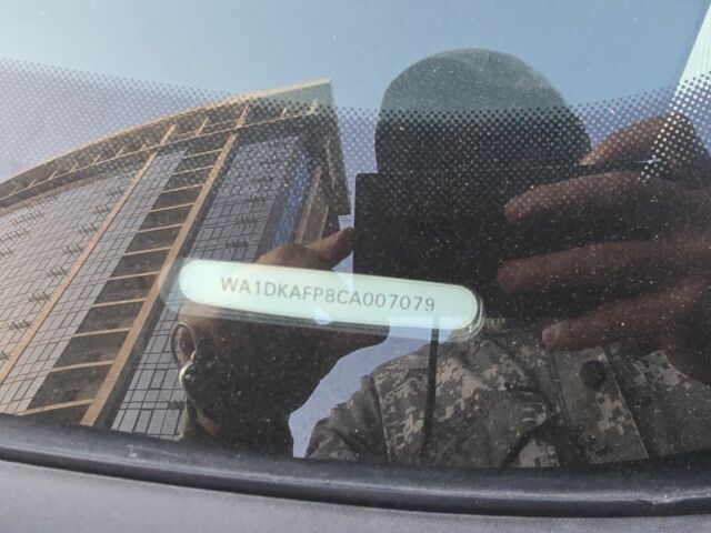 Черный Ауди Ку 5, объемом двигателя 3.2 л и пробегом 270 тыс. км за 12500 $, фото 17 на Automoto.ua