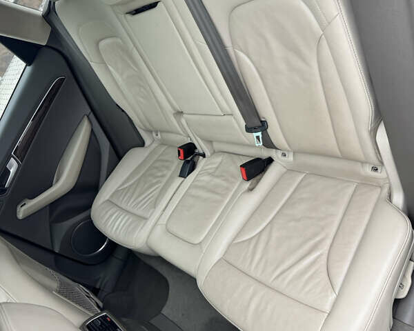 Черный Ауди Ку 5, объемом двигателя 1.98 л и пробегом 332 тыс. км за 11800 $, фото 11 на Automoto.ua