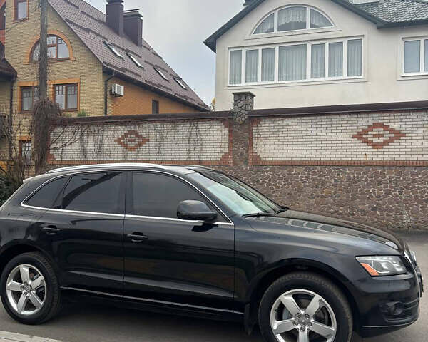 Черный Ауди Ку 5, объемом двигателя 1.98 л и пробегом 334 тыс. км за 11500 $, фото 2 на Automoto.ua