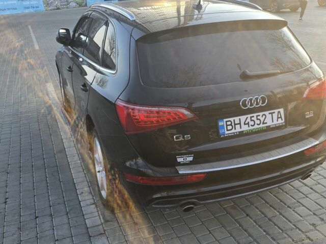 Черный Ауди Ку 5, объемом двигателя 3.2 л и пробегом 270 тыс. км за 12500 $, фото 5 на Automoto.ua