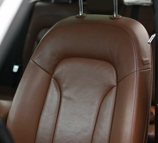 Чорний Ауді Ку 5, об'ємом двигуна 1.98 л та пробігом 210 тис. км за 12200 $, фото 36 на Automoto.ua