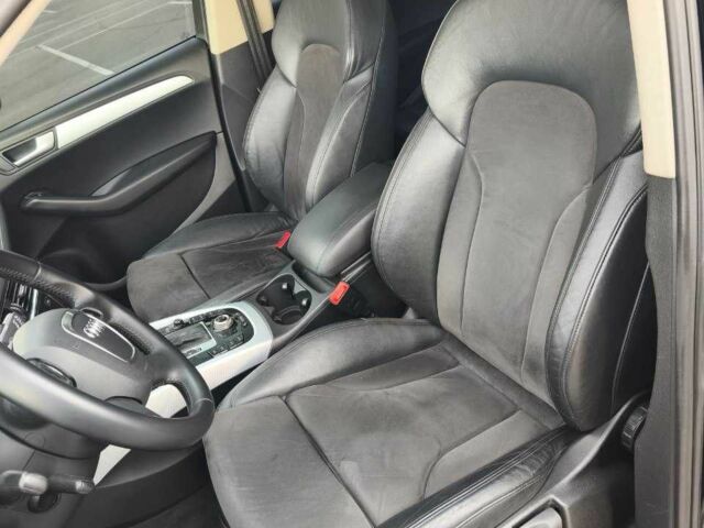 Ауди Ку 5 2011 в Киеве на Automoto.ua Черный Ауди Ку 5, объемом двигателя 2 л и пробегом 225 тыс. км за 14500 $, фото 9 на Automoto.ua