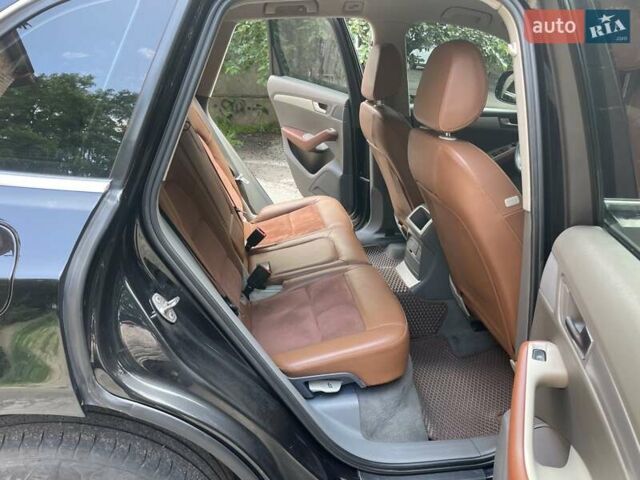 Черный Ауди Ку 5, объемом двигателя 1.98 л и пробегом 331 тыс. км за 13900 $, фото 9 на Automoto.ua