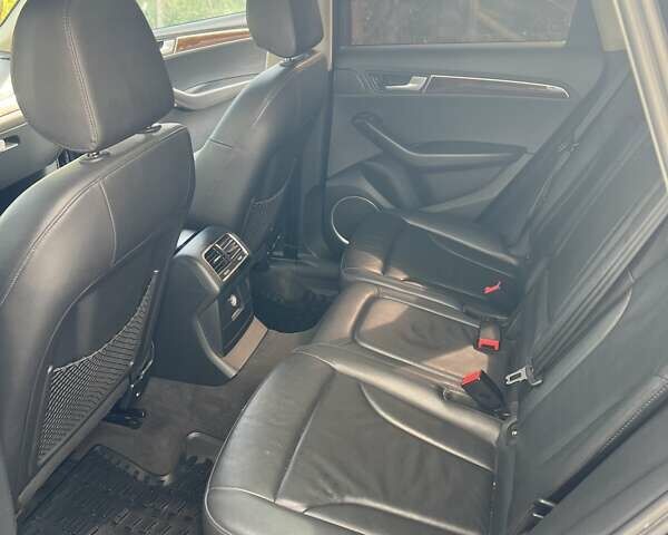 Черный Ауди Ку 5, объемом двигателя 1.98 л и пробегом 194 тыс. км за 11700 $, фото 17 на Automoto.ua