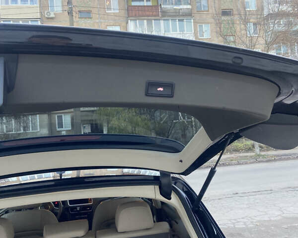 Черный Ауди Ку 5, объемом двигателя 1.98 л и пробегом 334 тыс. км за 11500 $, фото 15 на Automoto.ua