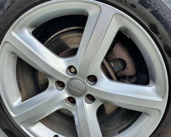 Черный Ауди Ку 5, объемом двигателя 3 л и пробегом 285 тыс. км за 20658 $, фото 13 на Automoto.ua