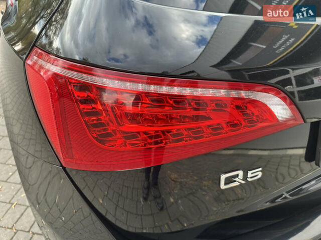 Черный Ауди Ку 5, объемом двигателя 2 л и пробегом 62 тыс. км за 15500 $, фото 10 на Automoto.ua