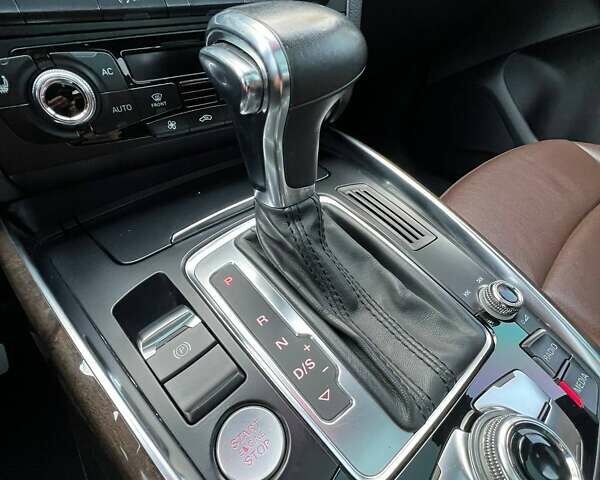 Черный Ауди Ку 5, объемом двигателя 3 л и пробегом 160 тыс. км за 16700 $, фото 22 на Automoto.ua