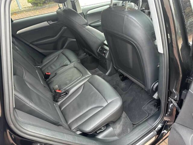 Черный Ауди Ку 5, объемом двигателя 2 л и пробегом 210 тыс. км за 13999 $, фото 7 на Automoto.ua