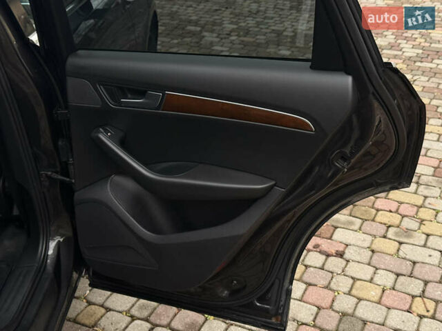 Черный Ауди Ку 5, объемом двигателя 2 л и пробегом 265 тыс. км за 15500 $, фото 24 на Automoto.ua