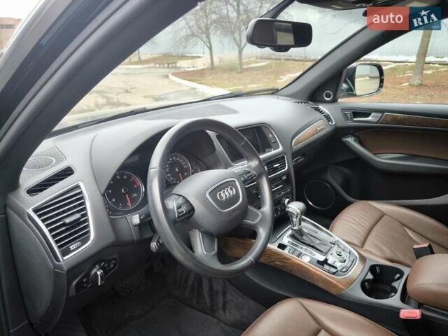 Чорний Ауді Ку 5, об'ємом двигуна 3 л та пробігом 179 тис. км за 13600 $, фото 21 на Automoto.ua