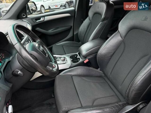 Черный Ауди Ку 5, объемом двигателя 1.97 л и пробегом 252 тыс. км за 16300 $, фото 12 на Automoto.ua