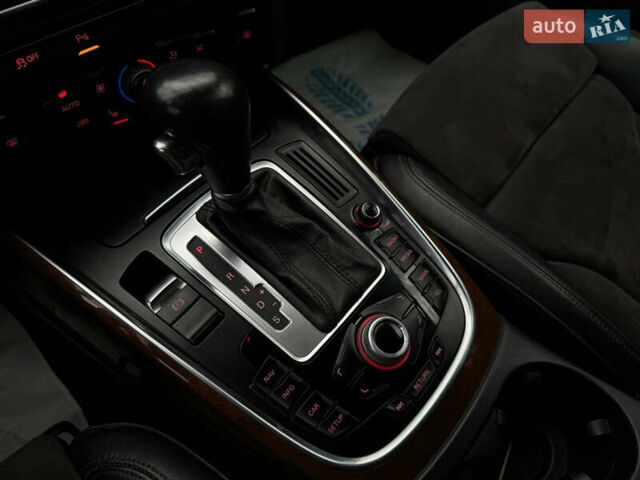 Черный Ауди Ку 5, объемом двигателя 2 л и пробегом 265 тыс. км за 15500 $, фото 43 на Automoto.ua