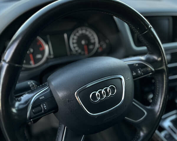 Черный Ауди Ку 5, объемом двигателя 1.98 л и пробегом 220 тыс. км за 13400 $, фото 30 на Automoto.ua