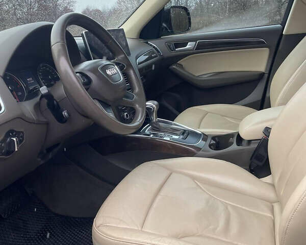 Черный Ауди Ку 5, объемом двигателя 1.98 л и пробегом 160 тыс. км за 12200 $, фото 7 на Automoto.ua