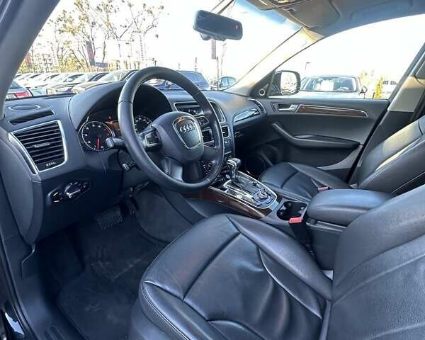 Черный Ауди Ку 5, объемом двигателя 3.2 л и пробегом 193 тыс. км за 16300 $, фото 30 на Automoto.ua