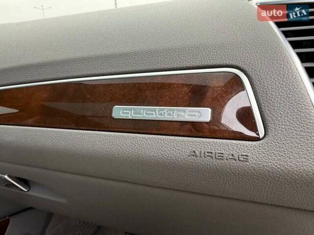 Черный Ауди Ку 5, объемом двигателя 1.98 л и пробегом 215 тыс. км за 13299 $, фото 16 на Automoto.ua