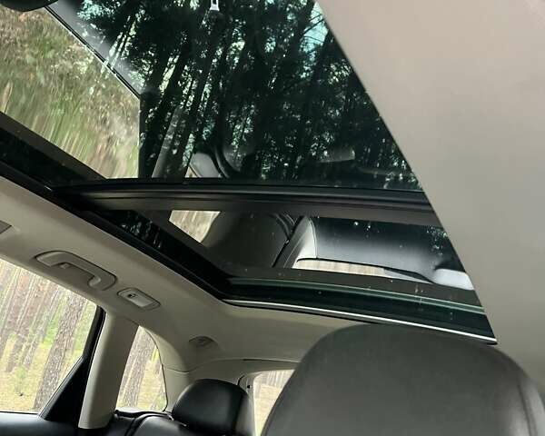 Черный Ауди Ку 5, объемом двигателя 1.98 л и пробегом 275 тыс. км за 13000 $, фото 11 на Automoto.ua