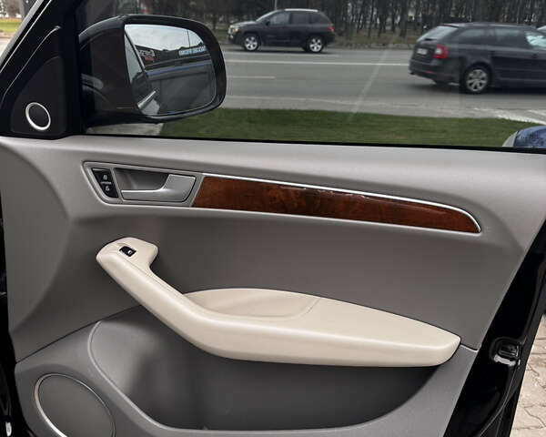 Черный Ауди Ку 5, объемом двигателя 2 л и пробегом 185 тыс. км за 12999 $, фото 28 на Automoto.ua