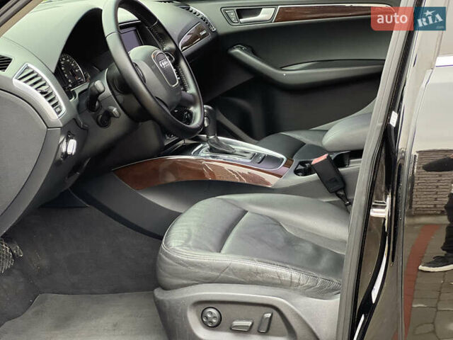 Черный Ауди Ку 5, объемом двигателя 1.98 л и пробегом 222 тыс. км за 12900 $, фото 17 на Automoto.ua