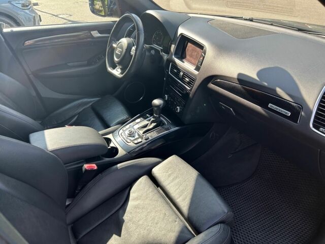 Черный Ауди Ку 5, объемом двигателя 3 л и пробегом 138 тыс. км за 285 $, фото 5 на Automoto.ua