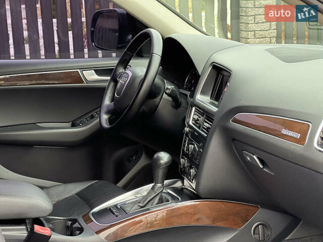 Черный Ауди Ку 5, объемом двигателя 1.98 л и пробегом 222 тыс. км за 12900 $, фото 16 на Automoto.ua