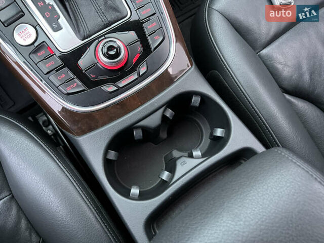 Черный Ауди Ку 5, объемом двигателя 1.98 л и пробегом 172 тыс. км за 12500 $, фото 55 на Automoto.ua