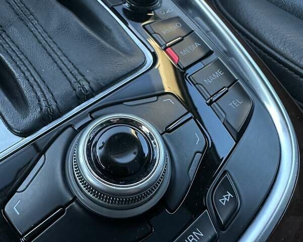 Черный Ауди Ку 5, объемом двигателя 3.2 л и пробегом 193 тыс. км за 16300 $, фото 45 на Automoto.ua