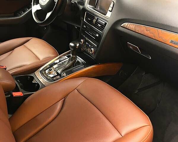 Чорний Ауді Ку 5, об'ємом двигуна 2 л та пробігом 89 тис. км за 15500 $, фото 7 на Automoto.ua