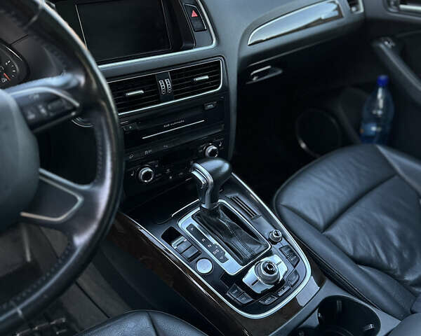 Черный Ауди Ку 5, объемом двигателя 1.98 л и пробегом 220 тыс. км за 13400 $, фото 26 на Automoto.ua