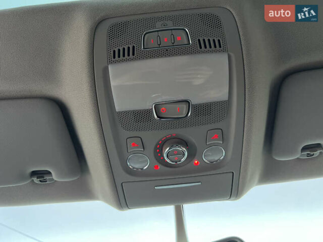 Черный Ауди Ку 5, объемом двигателя 1.98 л и пробегом 172 тыс. км за 12500 $, фото 53 на Automoto.ua