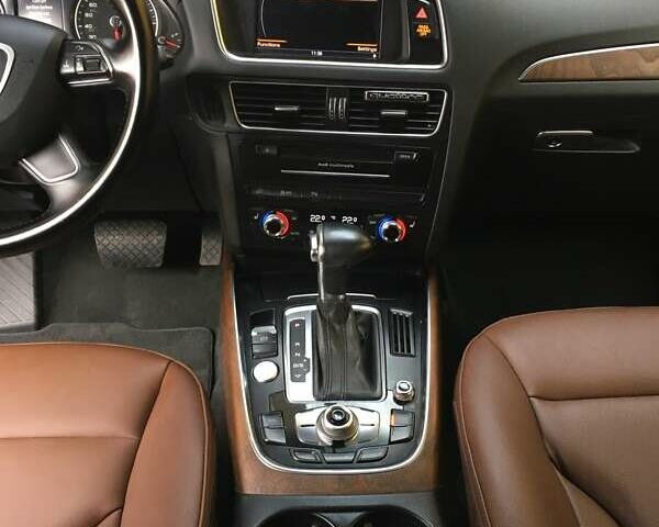 Черный Ауди Ку 5, объемом двигателя 1.98 л и пробегом 89 тыс. км за 15500 $, фото 17 на Automoto.ua