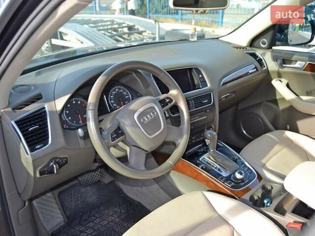 Черный Ауди Ку 5, объемом двигателя 1.98 л и пробегом 167 тыс. км за 13900 $, фото 11 на Automoto.ua