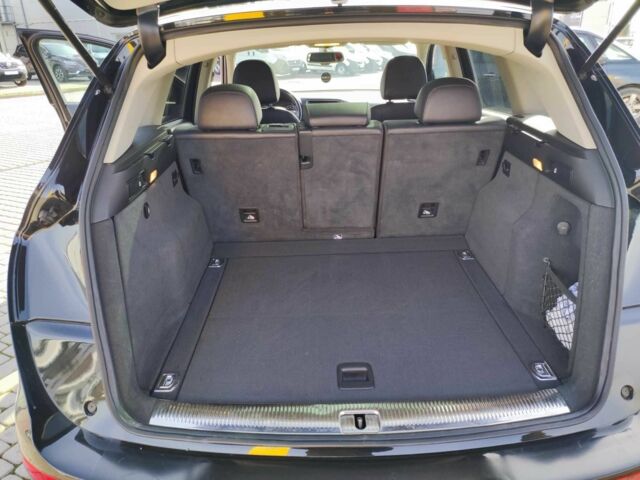 Чорний Ауді Ку 5, об'ємом двигуна 2 л та пробігом 240 тис. км за 12900 $, фото 10 на Automoto.ua