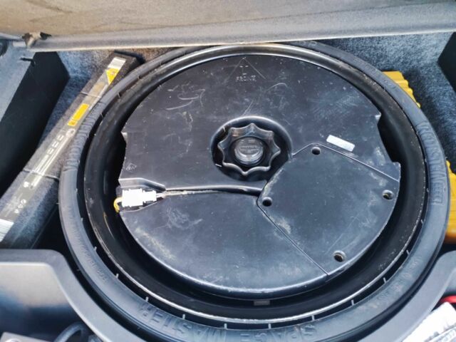 Чорний Ауді Ку 5, об'ємом двигуна 2 л та пробігом 240 тис. км за 12900 $, фото 15 на Automoto.ua