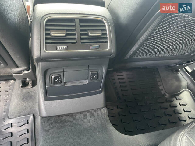 Черный Ауди Ку 5, объемом двигателя 1.98 л и пробегом 182 тыс. км за 13300 $, фото 20 на Automoto.ua