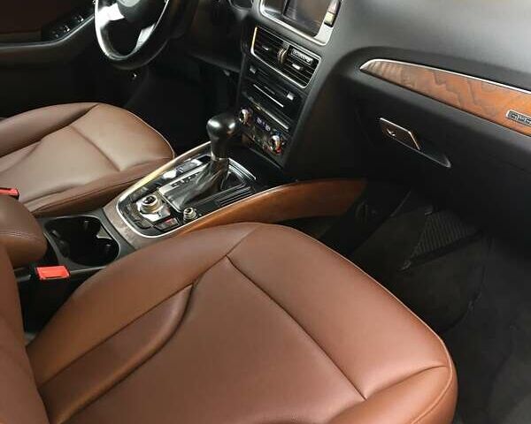 Черный Ауди Ку 5, объемом двигателя 1.98 л и пробегом 89 тыс. км за 15500 $, фото 9 на Automoto.ua