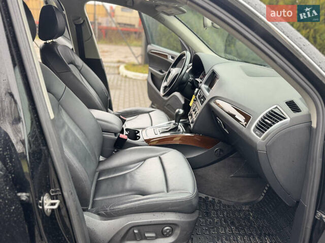 Черный Ауди Ку 5, объемом двигателя 2 л и пробегом 191 тыс. км за 12950 $, фото 25 на Automoto.ua