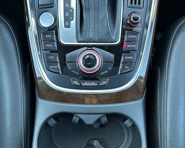 Черный Ауди Ку 5, объемом двигателя 3.2 л и пробегом 193 тыс. км за 16300 $, фото 39 на Automoto.ua