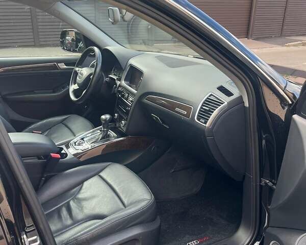 Черный Ауди Ку 5, объемом двигателя 1.98 л и пробегом 128 тыс. км за 17500 $, фото 5 на Automoto.ua