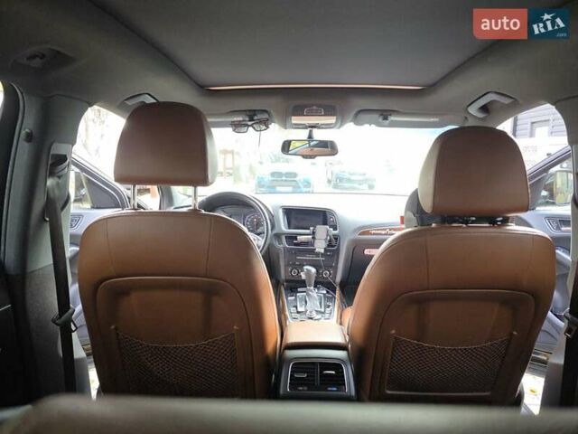 Черный Ауди Ку 5, объемом двигателя 1.98 л и пробегом 234 тыс. км за 11999 $, фото 4 на Automoto.ua