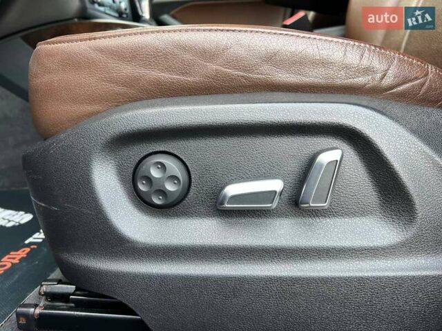 Черный Ауди Ку 5, объемом двигателя 3 л и пробегом 160 тыс. км за 16700 $, фото 16 на Automoto.ua