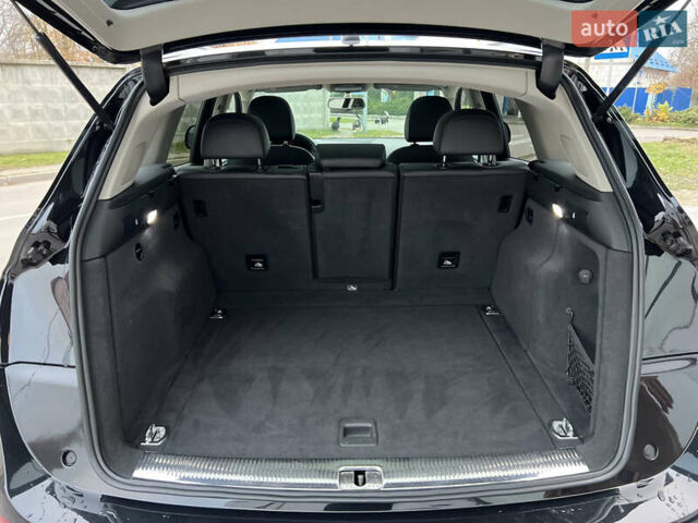 Черный Ауди Ку 5, объемом двигателя 1.98 л и пробегом 172 тыс. км за 12500 $, фото 73 на Automoto.ua