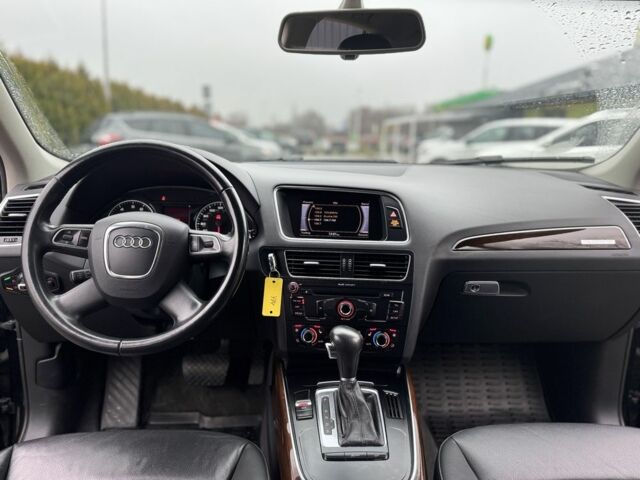 Черный Ауди Ку 5, объемом двигателя 2 л и пробегом 191 тыс. км за 12950 $, фото 10 на Automoto.ua